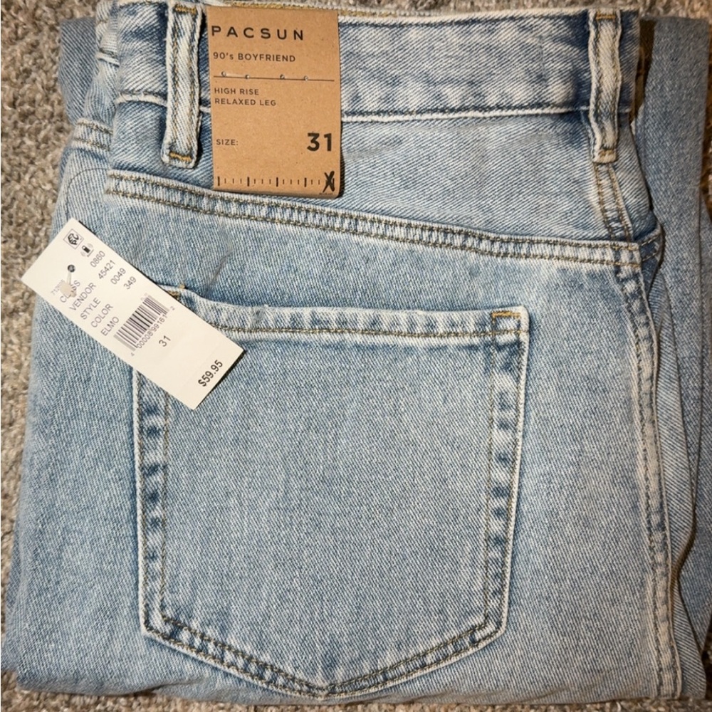 PacSun Light Wash Boyfriend Jeans